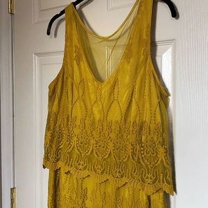 Golden yellow scalloped tier lace dress